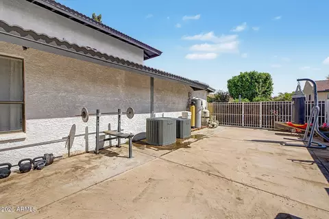 Exterior - 2051 E Kael Cir, Mesa, AZ 85213 photo 11 of 12