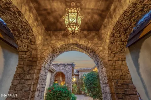 Entry Way - 2529 E Vaughn Ct, Gilbert, AZ 85234 photo 1 of 3