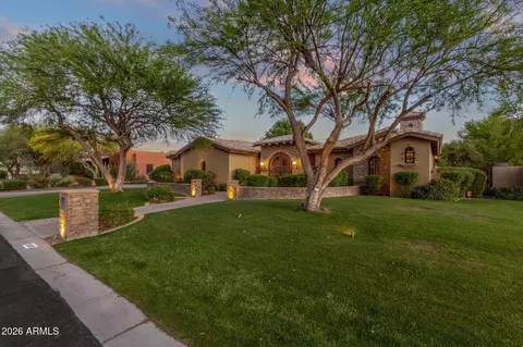 Exterior - 2529 E Vaughn Ct, Gilbert, AZ 85234 photo 3 of 38