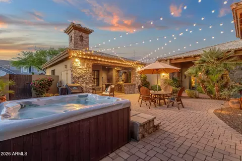 Exterior - 2529 E Vaughn Ct, Gilbert, AZ 85234 photo 9 of 38