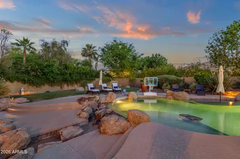 Exterior - 2529 E Vaughn Ct, Gilbert, AZ 85234 photo 5 of 38