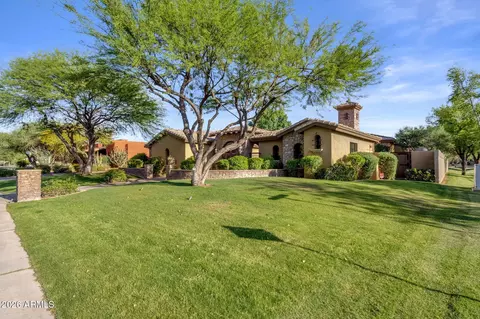 Exterior - 2529 E Vaughn Ct, Gilbert, AZ 85234 photo 22 of 38