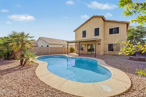 Exterior - 2233 E Soft Wind Dr, Phoenix, AZ 85024 photo 7 of 9