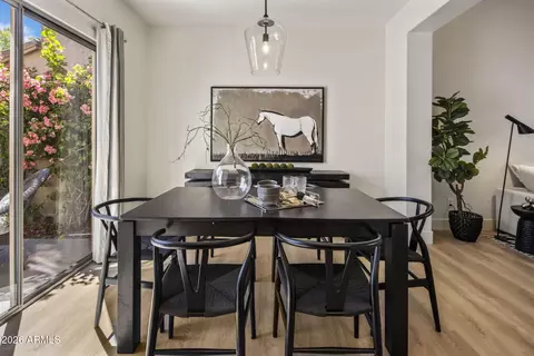 Dining - 3975 E Melinda Dr, Phoenix, AZ 85050 photo 3 of 4