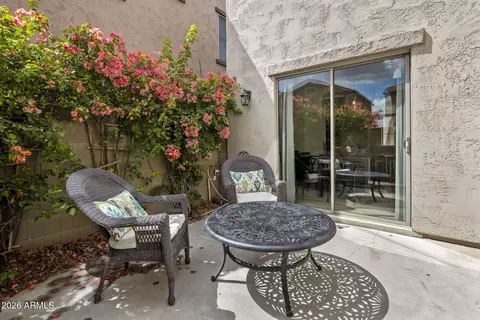 Exterior - 3975 E Melinda Dr, Phoenix, AZ 85050 photo 2 of 5