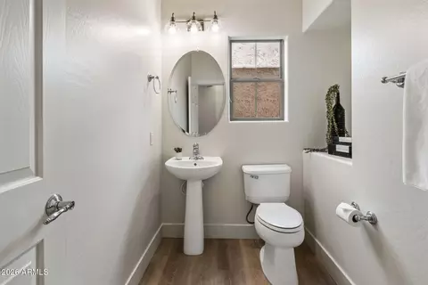 Bath - 3975 E Melinda Dr, Phoenix, AZ 85050 photo 1 of 3