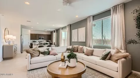Living - 9614 W Mitchell Dr, Phoenix, AZ 85037 photo 1 of 1
