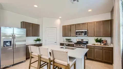 Kitchen - 9614 W Mitchell Dr, Phoenix, AZ 85037 photo 2 of 2