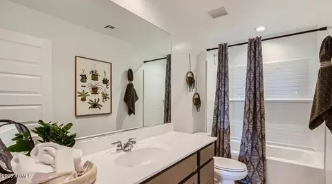 Bath - 9614 W Mitchell Dr, Phoenix, AZ 85037 photo 2 of 3