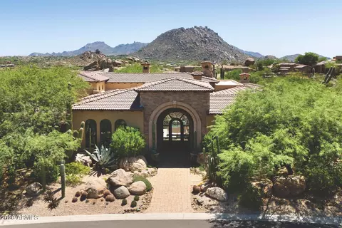10681 E Greythorn Dr, Scottsdale, AZ 85262