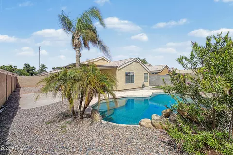 Exterior - 1687 E Cheyenne St, Gilbert, AZ 85296 photo 6 of 9