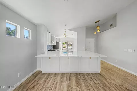 Kitchen - 1687 E Cheyenne St, Gilbert, AZ 85296 photo 2 of 5