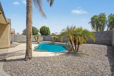 Exterior - 1687 E Cheyenne St, Gilbert, AZ 85296 photo 5 of 9