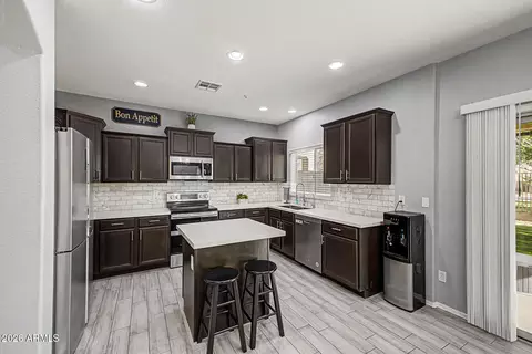 Kitchen - 1393 E Joseph Way, Gilbert, AZ 85295 photo 3 of 4