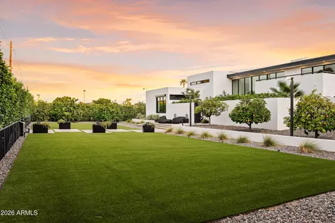 Exterior - 5143 Exeter Blvd, Phoenix, AZ 85018 photo 4 of 22