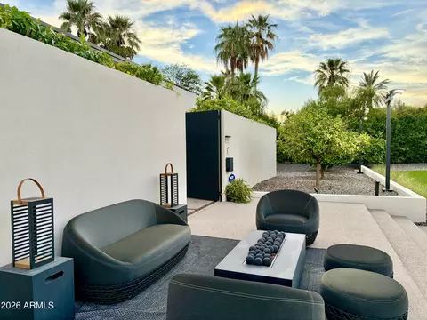 Exterior - 5143 Exeter Blvd, Phoenix, AZ 85018 photo 7 of 22