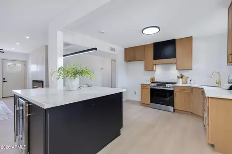 Kitchen - 2513 E Turney Ave, Phoenix, AZ 85016 photo 1 of 5