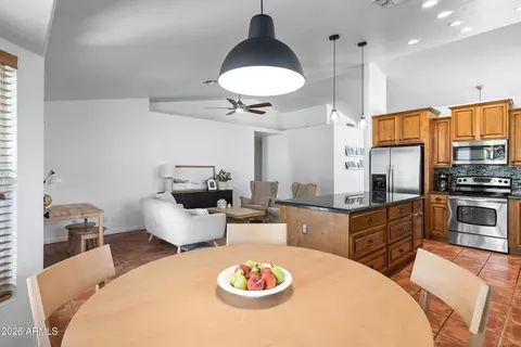 Dining - 2063 E Ranch Ct, Gilbert, AZ 85296 photo 2 of 2