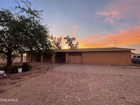 7794 W Lake Erie Dr, Casa Grande, AZ 85194