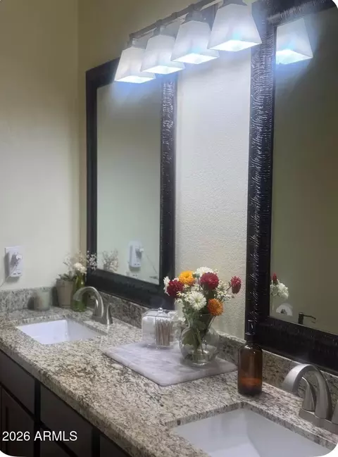 604 E Weber Dr #16, Tempe, AZ 85281 photo 9