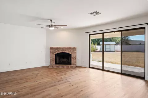 Living - 3843 E Vaughn Ave, Gilbert, AZ 85234 photo 7 of 10