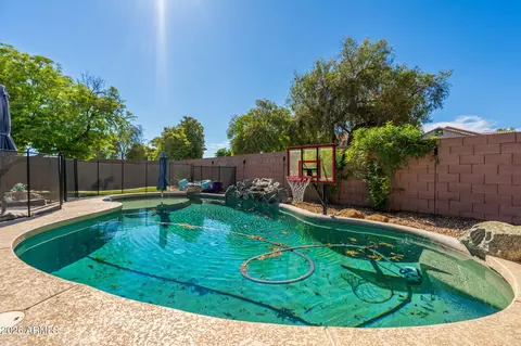 Exterior - 1979 E Chilton Dr, Tempe, AZ 85283 photo 10 of 10