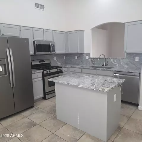 20946 N 108th Ln, Sun City, AZ 85373