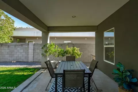 Exterior - 2324 E Harvard St, Phoenix, AZ 85006 photo 6 of 7