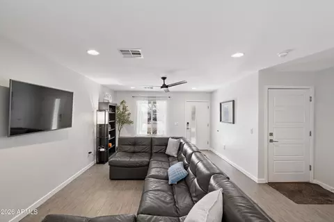 Living - 2324 E Harvard St, Phoenix, AZ 85006 photo 2 of 3