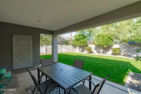 Exterior - 2324 E Harvard St, Phoenix, AZ 85006 photo 5 of 7