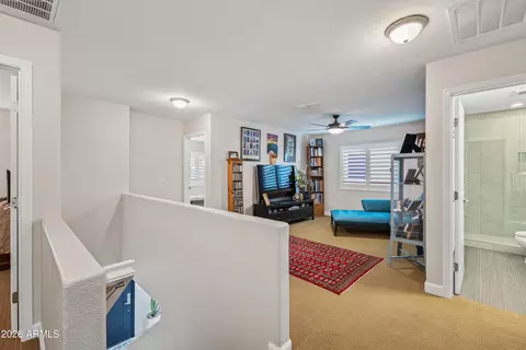 Entry Way - 2045 E Ruby Ln, Phoenix, AZ 85024 photo 2 of 2