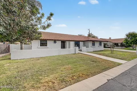 Exterior - 685 E Linda Ln, Gilbert, AZ 85234 photo 1 of 5