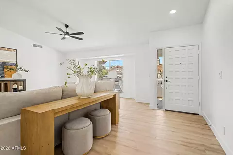 Entry Way - 685 E Linda Ln, Gilbert, AZ 85234 photo 1 of 1