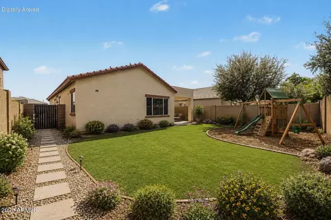 Exterior - 9124 W Berkeley Rd, Phoenix, AZ 85037 photo 6 of 8