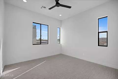 Bedroom - 377 E Windsor Ave #3, Phoenix, AZ 85004 photo 3 of 3