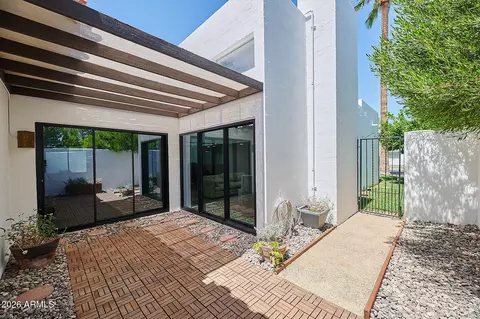 Exterior - 1919 E Medlock Dr, Phoenix, AZ 85016 photo 3 of 6