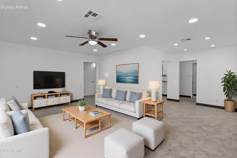 Living - 4301 N 15th Dr, Phoenix, AZ 85015 photo 2 of 2