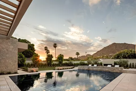 Exterior - 5626 E Montecito Ave, Phoenix, AZ 85018 photo 7 of 13