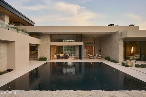 Exterior - 5626 E Montecito Ave, Phoenix, AZ 85018 photo 5 of 13