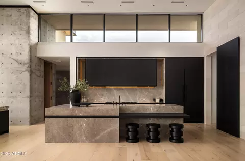 Kitchen - 5626 E Montecito Ave, Phoenix, AZ 85018 photo 1 of 6