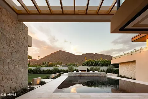 Exterior - 5626 E Montecito Ave, Phoenix, AZ 85018 photo 6 of 13