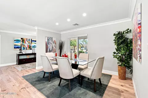 Dining - 4246 E Yawepe St, Phoenix, AZ 85044 photo 4 of 4