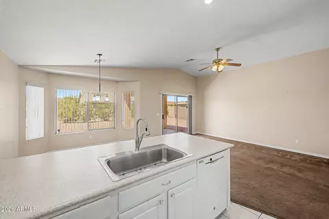 Kitchen - 4700 E Alfalfa Dr, Gilbert, AZ 85298 photo 4 of 4