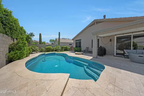 Exterior - 4628 E Paso Trl, Phoenix, AZ 85050 photo 5 of 6