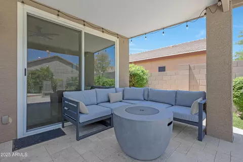 Exterior - 4628 E Paso Trl, Phoenix, AZ 85050 photo 2 of 6