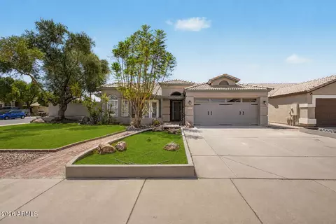9139 W Paradise Ln, Peoria, AZ 85382