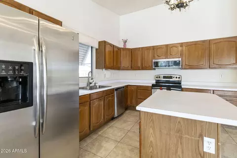Kitchen - 8161 Ebola Ave, Mesa, AZ 85208 photo 3 of 4