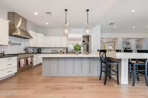 Kitchen - 5039 N 35th St, Phoenix, AZ 85018 photo 2 of 3