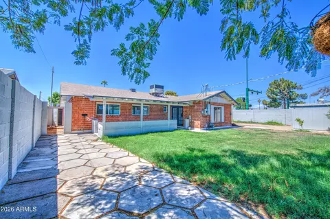 Exterior - 6853 N 36th Dr, Phoenix, AZ 85019 photo 6 of 10