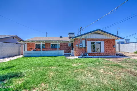 Exterior - 6853 N 36th Dr, Phoenix, AZ 85019 photo 7 of 10